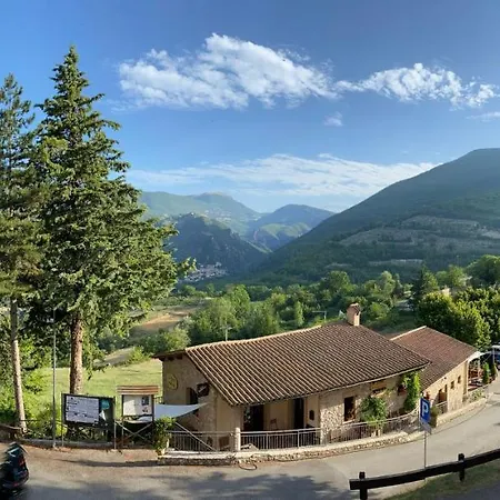 Il Tripode - Le Dimore Del Bordone